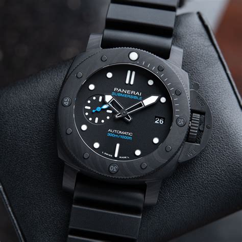 panerai carbotech 42mm submersible